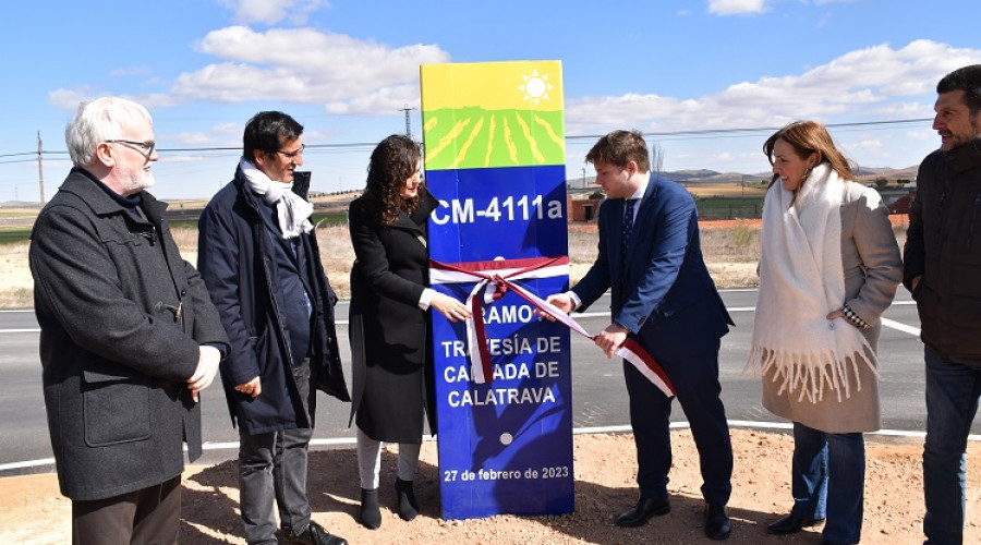 El transporte sensible a la demanda puesto en marcha por el Gobierno regional en Campo de Montiel roza los 300 viajes realizados y los 2.700 kilómetros recorridos