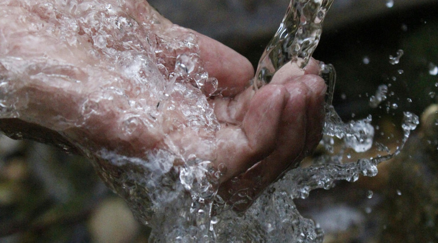 El canon del agua entrará en vigor el 1 de enero de 2025 en Castilla-La Mancha